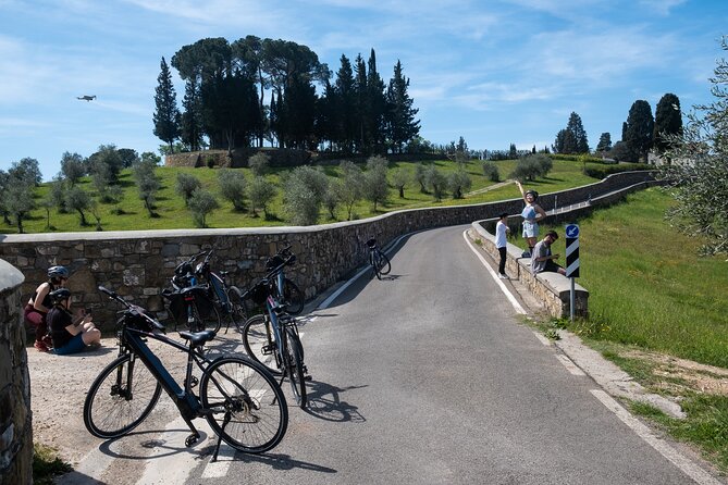 Full-Day Tuscan Hills Bike Tour - Additional Details