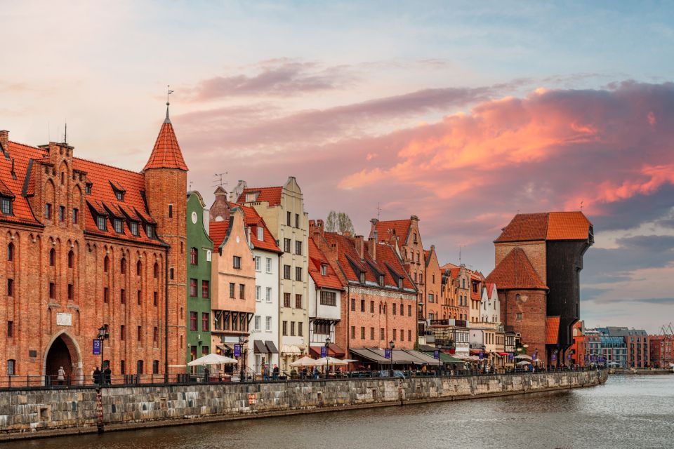 Gdańsk: Self-Guided Highlights Scavenger Hunt & Tour - Directions