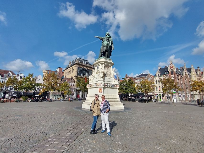 Ghent: Guided City Highlights Walking Tour With Light Meal - Local Cuisine and Attractions