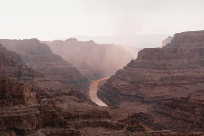 Grand Canyon, Hoover Dam and 7 Magic Mountains Small Group Tour - Tour Guides and Services