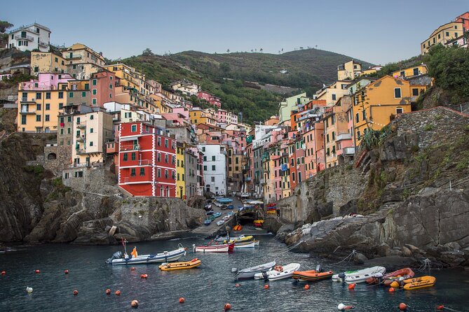 Guided Day Tour on Private Boat to Cinque Terre Private Boat - Reviews and Ratings