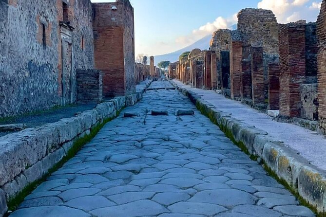 Guided Tour of Pompeii - Skip the Line Entrance - Last Words