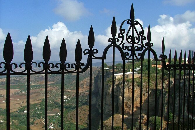 Guided Tour of Ronda With an Official Guide - Booking Information