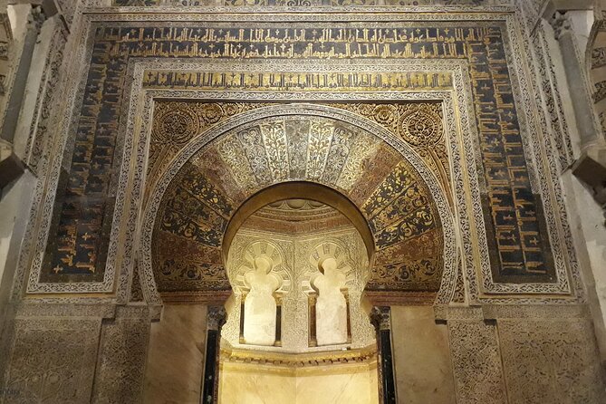 Guided Tour of the Mosque-Cathedral of Córdoba - Visitor Experience