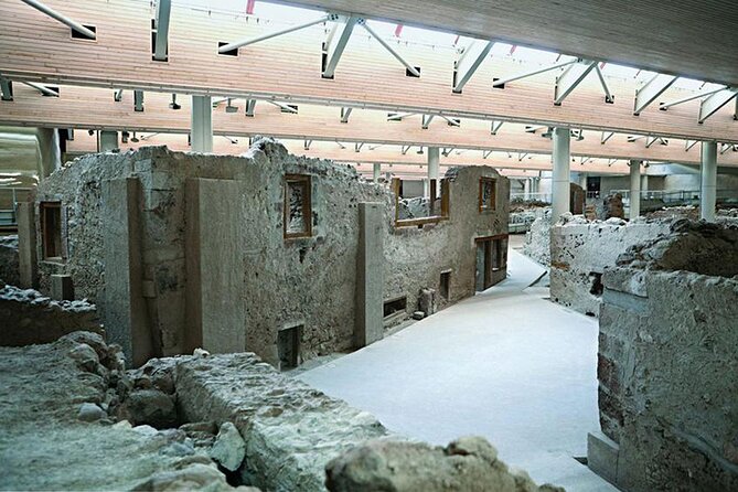 Guided Tour to the Akrotiri Archaeological Site in Santorini - Last Words