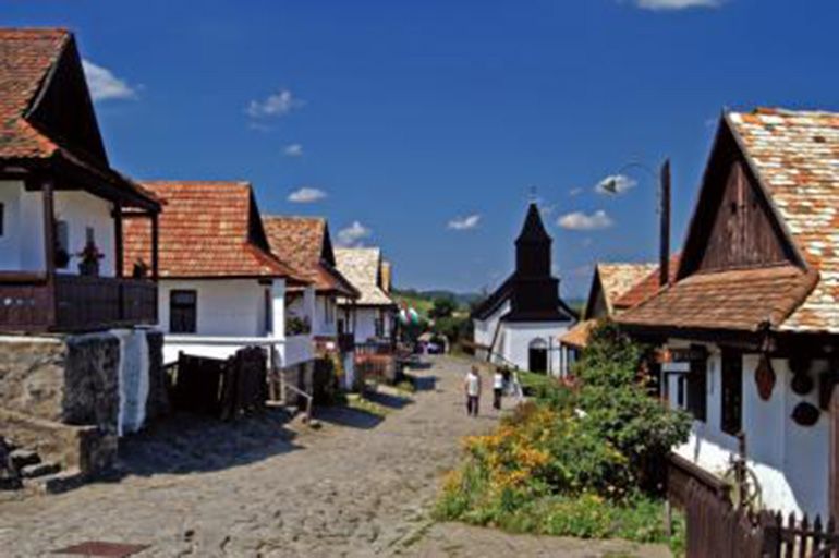 Hollókő Ethnographic Village: Day Tour From Budapest - Additional Information