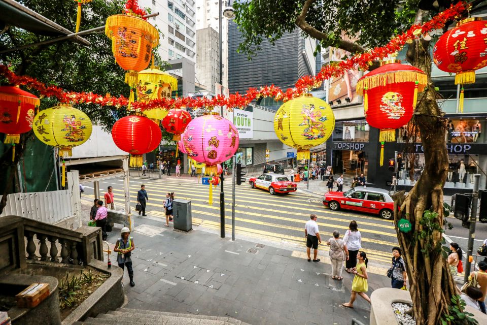 Hong Kong Heritage - Past to Present - Hong Kongs Old Town District