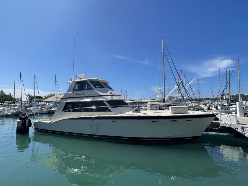 Honolulu: Private Luxury Yacht Cruise With Guide - Customer Reviews