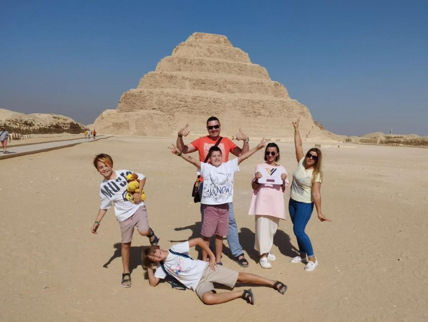 Hurghada: Private Tour to Pyramids of Giza & Saqqara - Historical Exploration at Step Pyramid