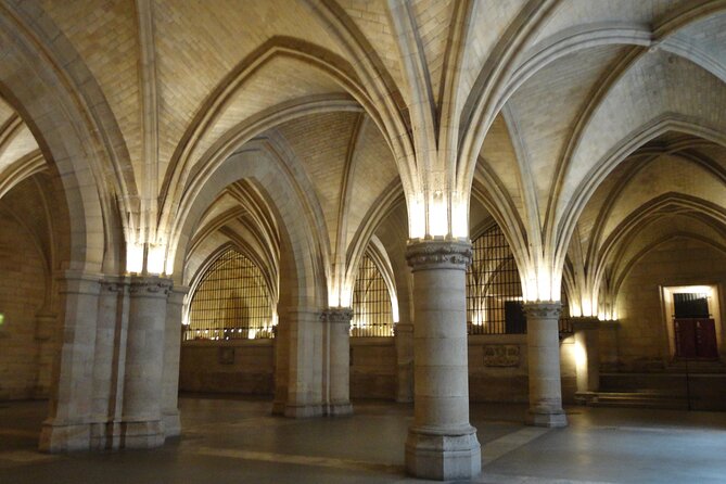 Île De La Cité - Sainte-Chapelle & Conciergerie Tour Private Tour - Booking Information