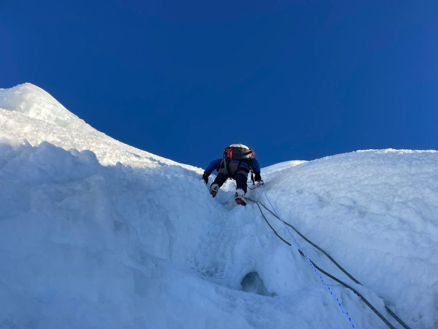 Island Peak Climb With EBC Trek - 17 Days - Booking Information