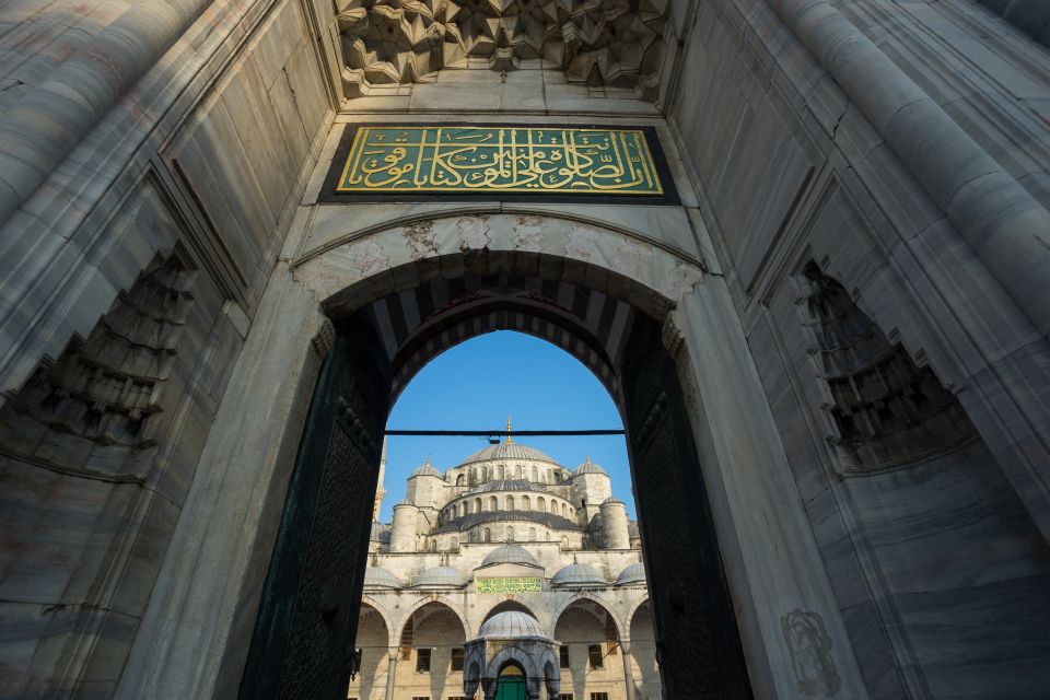 Istanbul: Best City Highlights Guided Tour With Tukish Lunch - Closure Details