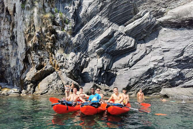 Kayak Tour From Monterosso to Vernazza - Common questions