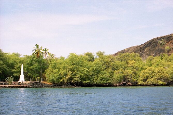 Kealakekua Bay and Captain Cook Monument Snorkel - Small-Group Experience - Experience Highlights