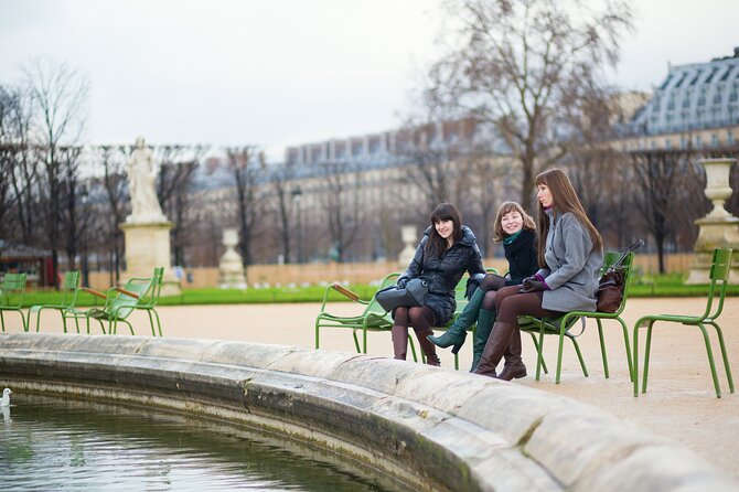 Kickstart Paris Private Tour. City Highlights for Newcomers - Guide Expertise