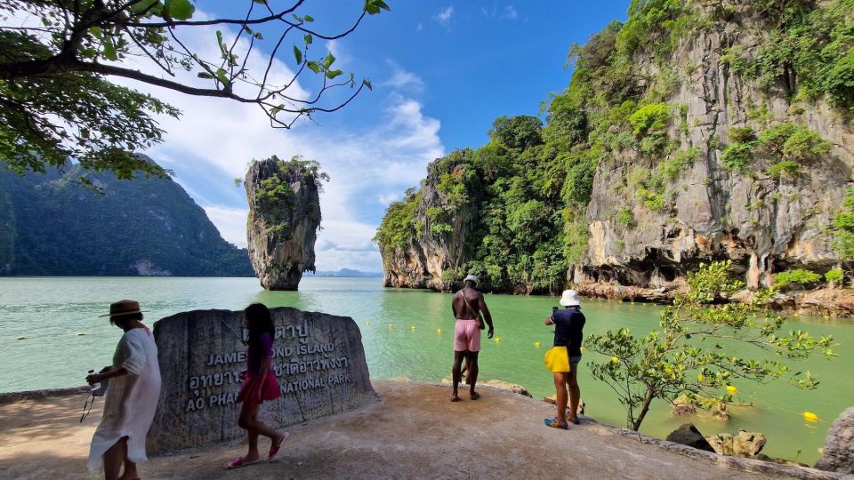 Krabi: Private Day Trip to James Bond Island & Koh Panyi - Suwan Khuha Temple Experience