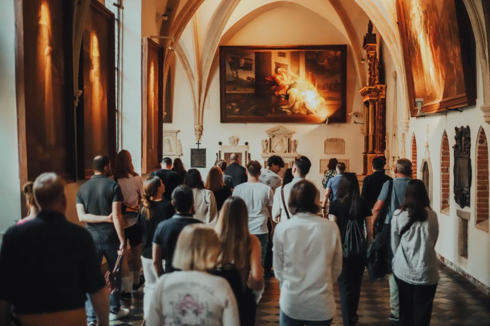 Krakow: Guided Old Town Tour - Common questions