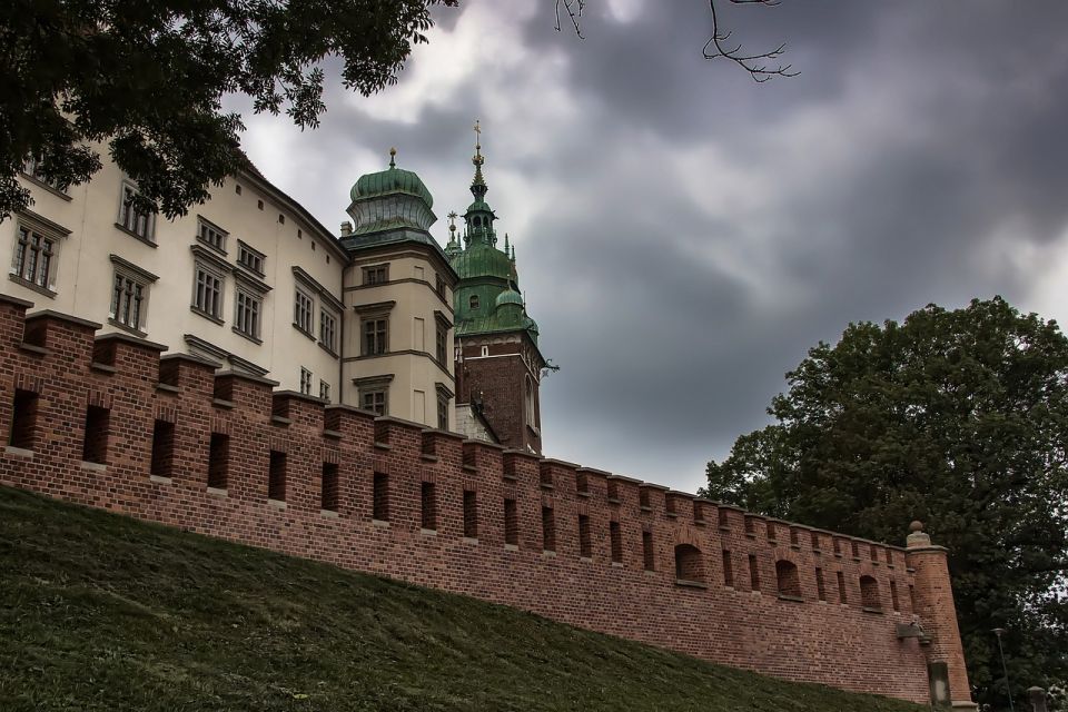 Krakow: Wawel Royal Hill Guided Tour - Additional Information