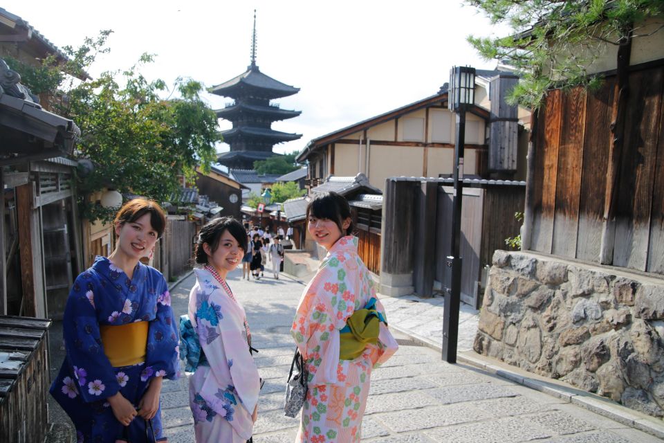 Kyoto Photo Tour : Experience the Geisha District - Common questions