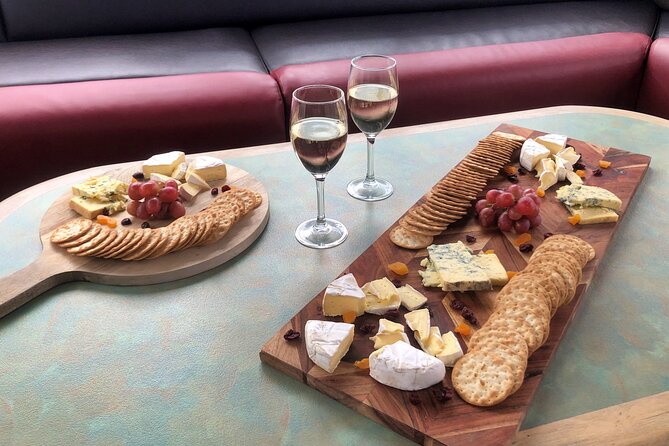 Lake Wanaka 1-Hour Cruise Including Wine and Cheese Board - Additional Information