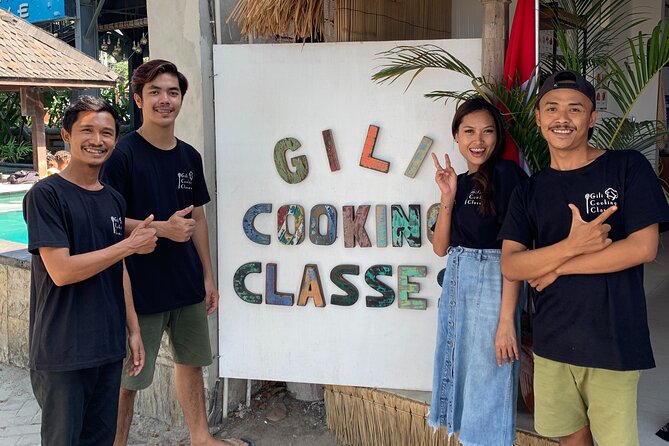 Learn to Cook Authentic Indonesian Food at Gili Cooking Classes - Cultural Insights and Local Experience