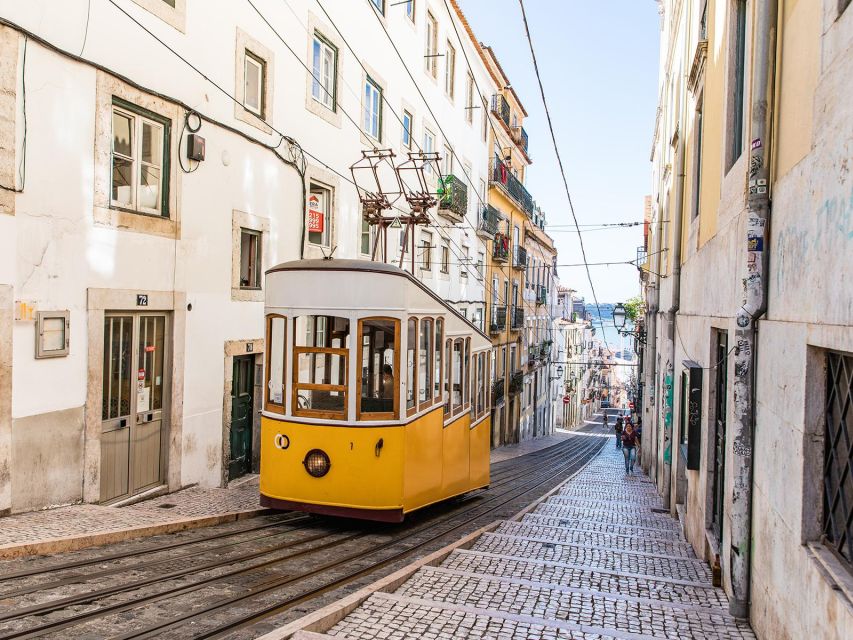 Lisbon Downtown & Belém: Private Tour on a Tuk-Tuk - Directions for Tour