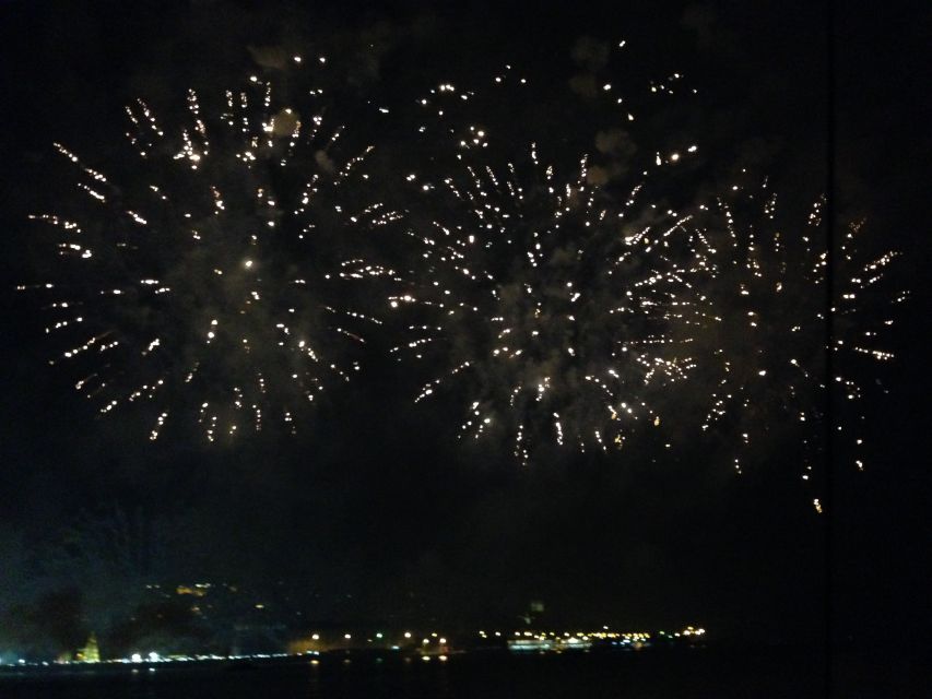 Lisbon: New Year's Eve Fireworks Tagus River Sailing Cruise - Common questions