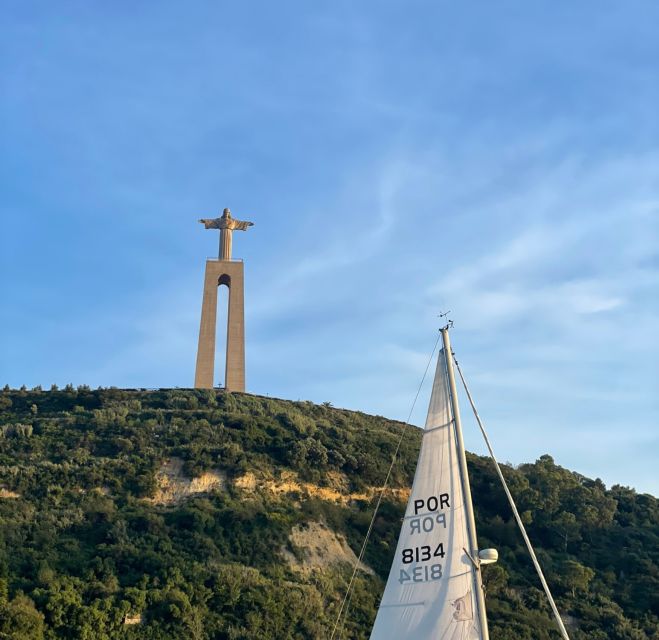 Lisbon: Private Catamaran Tour Along the Tagus River - Booking Information