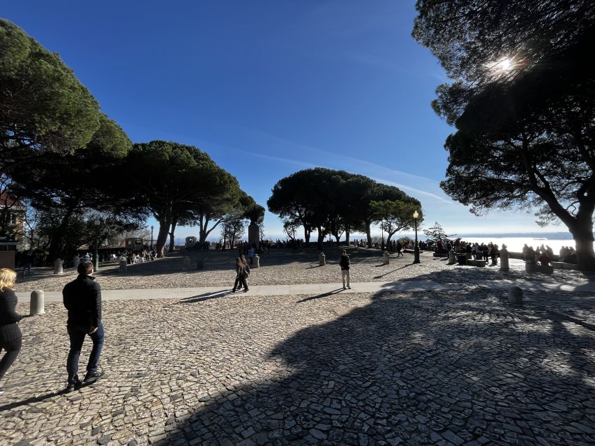 Lisbon: Saint George's Castle Guided Tour With Entry Ticket - Customer Reviews and Testimonials