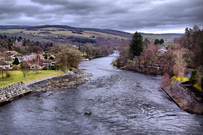 Loch Ness & Urquhart Castle Private Day Tour With Scottish Local - Additional Information