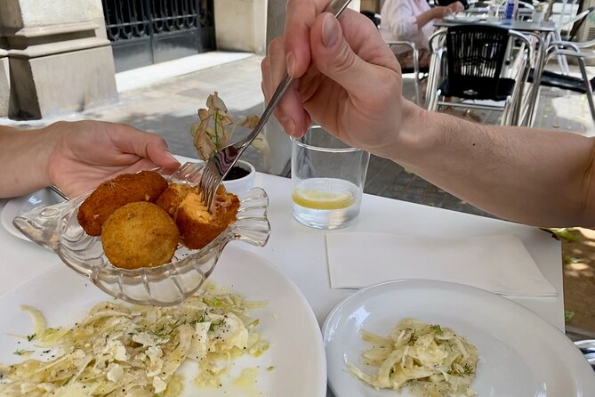 Lunchtime Tapas Tour in the Eixample With the Barcelona Taste - Culinary Delights in Eixample