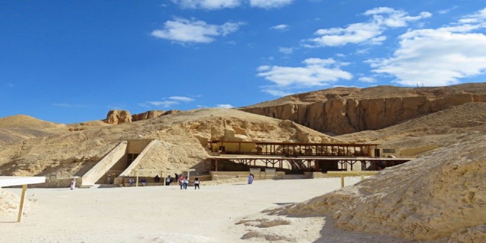Luxor: 7-Day Egypt Tour With Cruise & Hot Air-Balloon Ride - Safari Park and Nubian Village