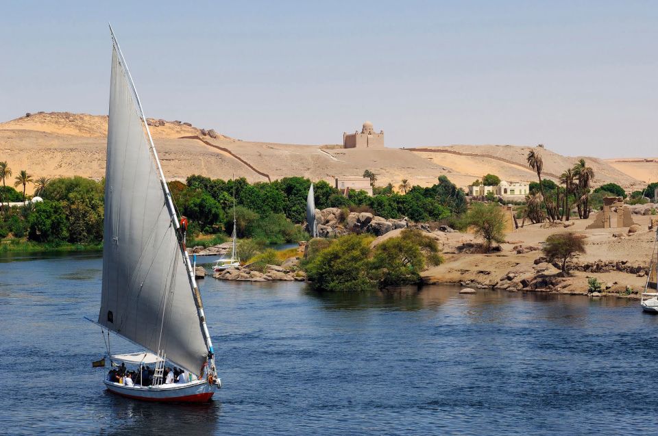 Luxor: Half Day Motor Boat Ride With Banana Island Visit - Common questions