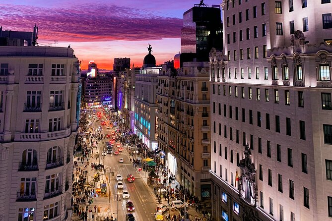 Madrid Walking Tour From Puerta Del Sol to Retiro Park - Gran Vía: Vibrant Shopping and Dining
