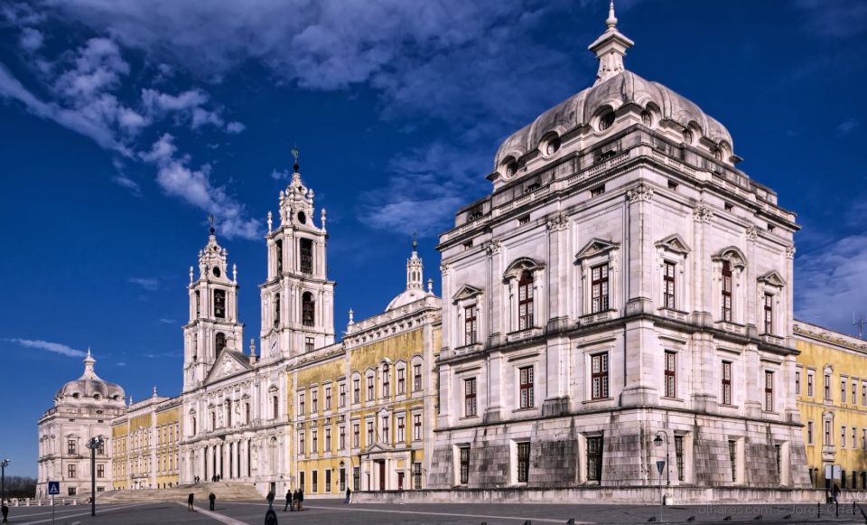 Mafra Convent, Queluz Palace & Ericeira Tour From Lisbon - Logistics and Meeting Information