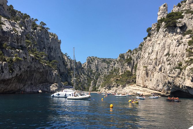 Marseille, the Sea Beauty at the Mercy of the Wind - Last Words