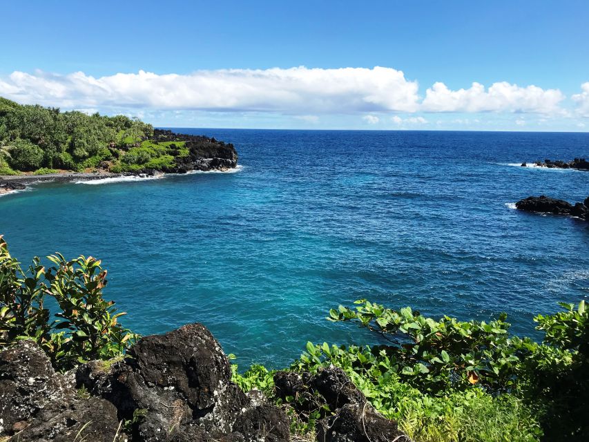 Maui: Private Customizable Road to Hana Tour With Transfer - Accessibility and Group Size