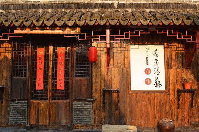 Mini Group: One-Day Zhouzhuang and Jinxi Water Town Tour - Common questions