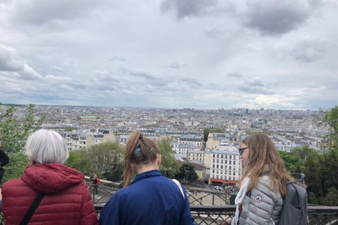 Montmarte and Sacré-Coeur With the Best Guides in Paris - Support and Assistance