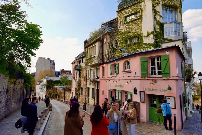 Montmartre Guided Walking Tour: Famous Artists and Cabarets - Booking and Cancellation Policies