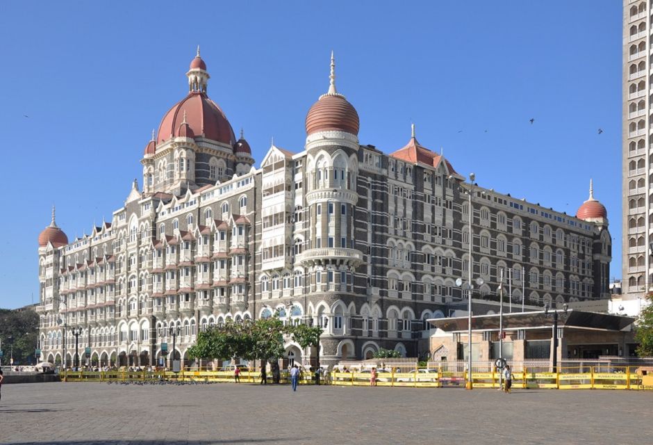 Mumbai: Private Car Hire With Professional Driver - Tips for Customizing Your Trip