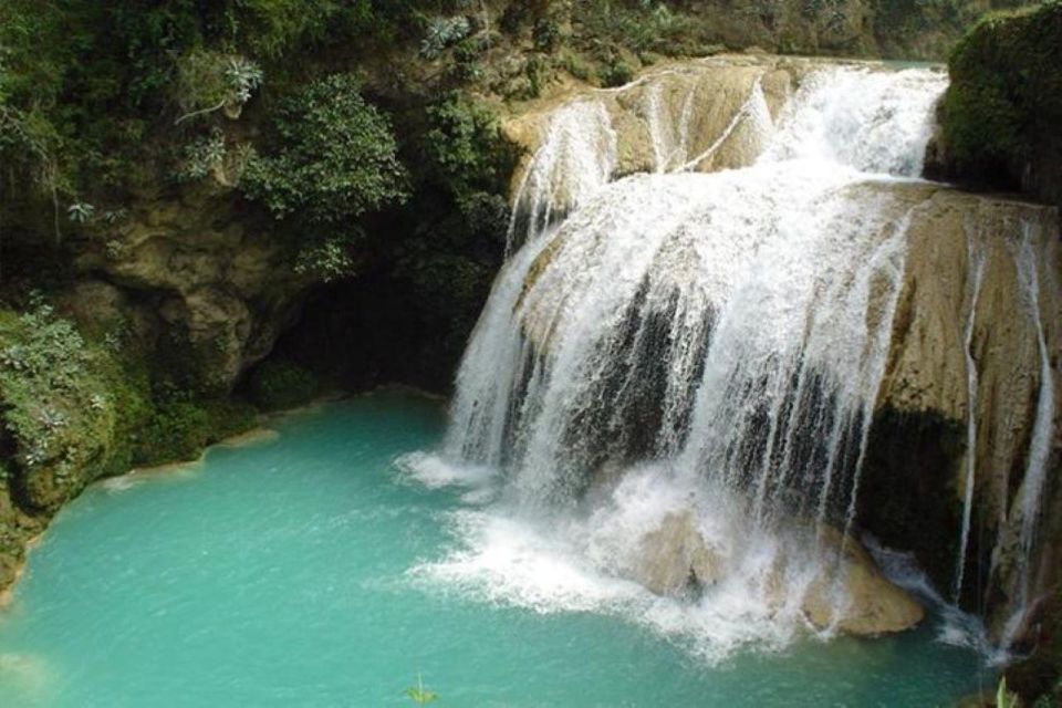 National Park Lagunas De Montebello, Chiflon Waterfalls - Visual Feast: Natures Vibrant Backdrop