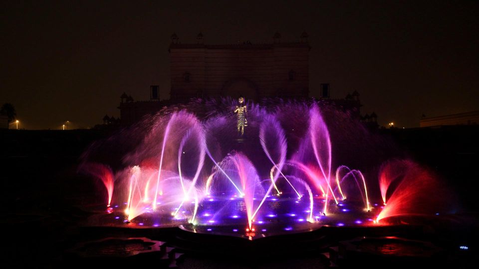 New Delhi - Akshardham Temple Tour With Water and Light Show - Common questions