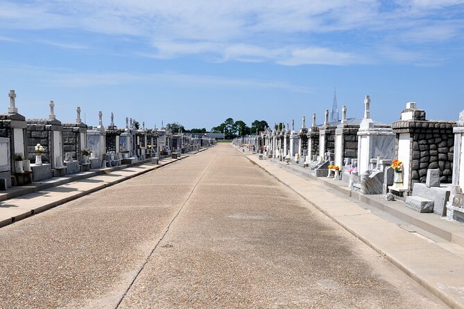 New Orleans Cemetery Tour - Directions