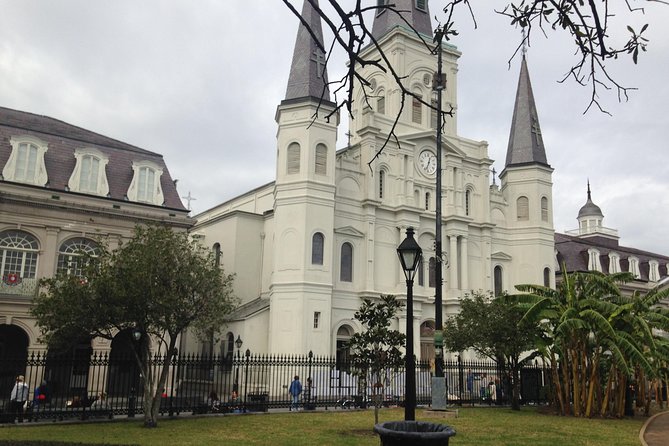 New Orleans Drunk History Tour - Tour Guides