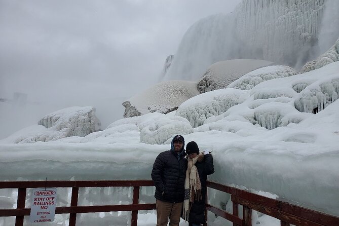 Niagara Falls Off-Season Small-Group Winter Sightseeing Tour - Common questions