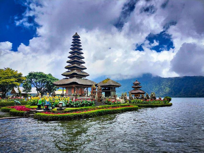 North Bali : Discover Sekumpul Waterfall & Ulun Danu Temple - Common questions