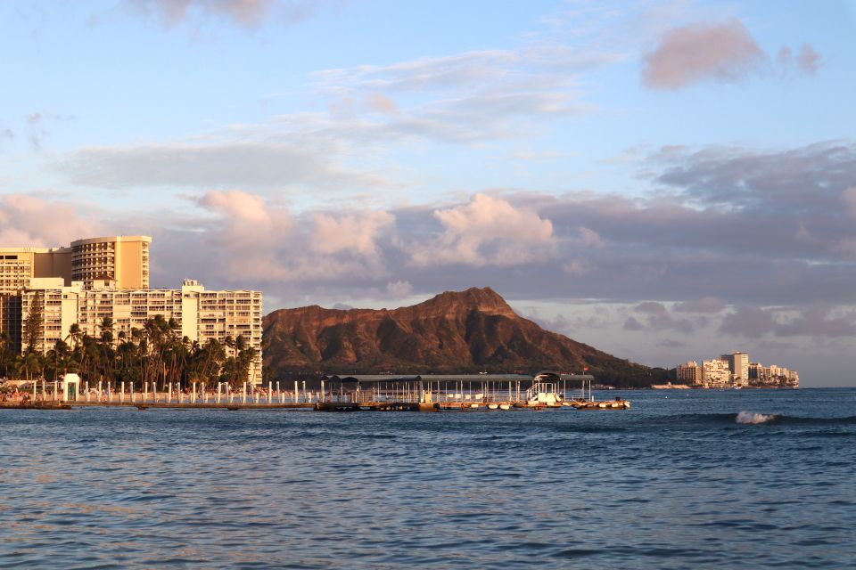 Oahu: Traditional Canoe Sunset Cruise With Dinner - Background