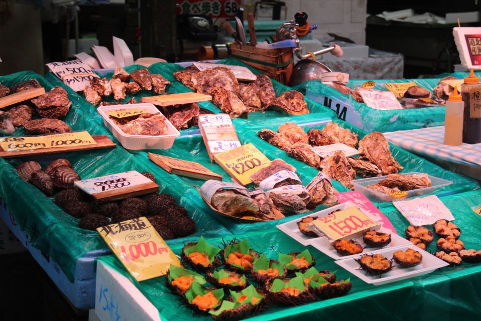 Osaka: Kuromon Market Food Tour With Tastings - Highlights