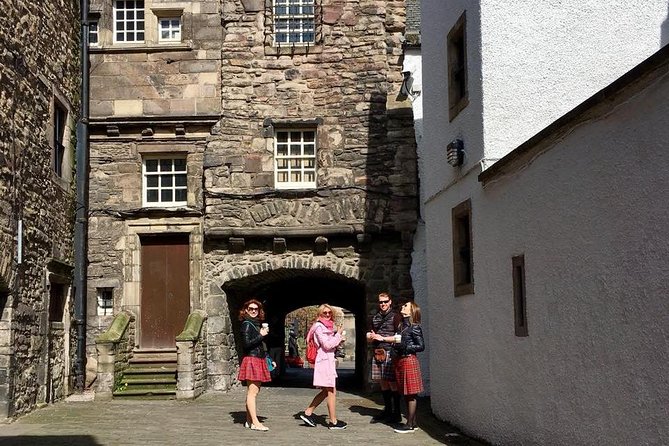 Outlander Walking Tour of Edinburghs Old Town - Directions and Important Information